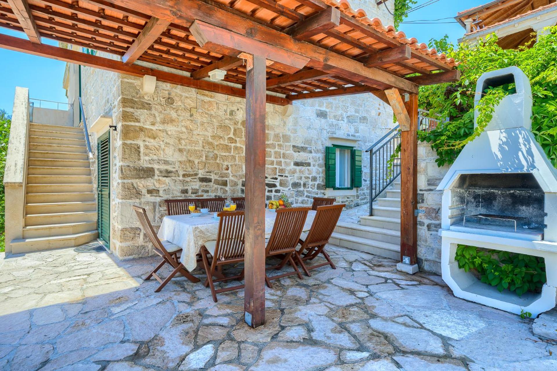 Villa Bonaca Perfect Location For A Holiday With Friends Or Family, Heated Pool Sumartin Exterior foto